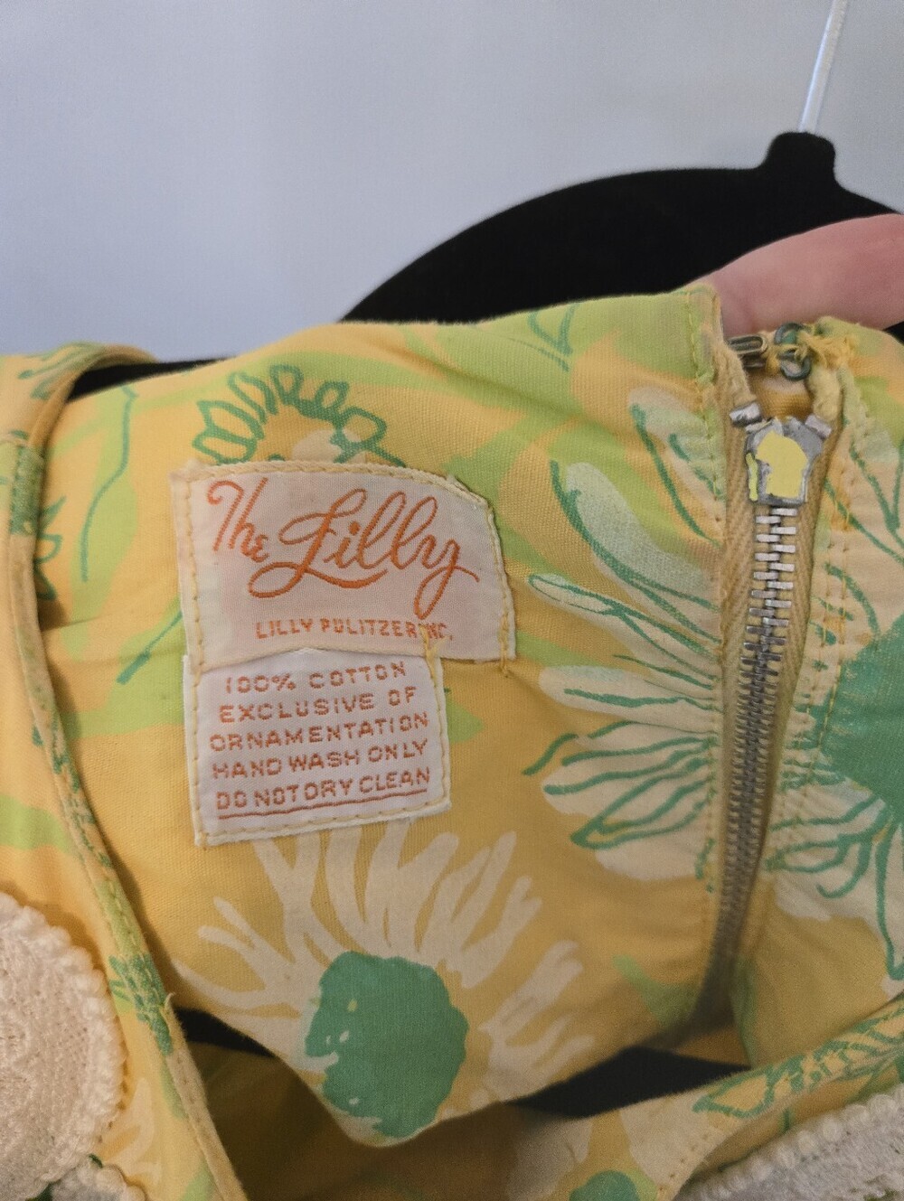 Vintage Lilly Pulitzer “The Lilly” Yellow Daisy Shift Dress 100% Cotton Mod - Picture 8 of 15